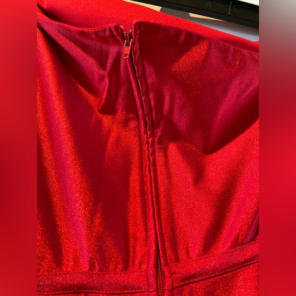 Jr City Studio 1 Shoulder Fit-and-flare Mini Silky Soft Red Dress pockets Sz 15 - Picture 4 of 12